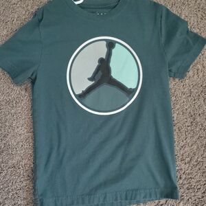 Jordan Boys' Air Jordan Jumpman Ring Tee in oxidized green.